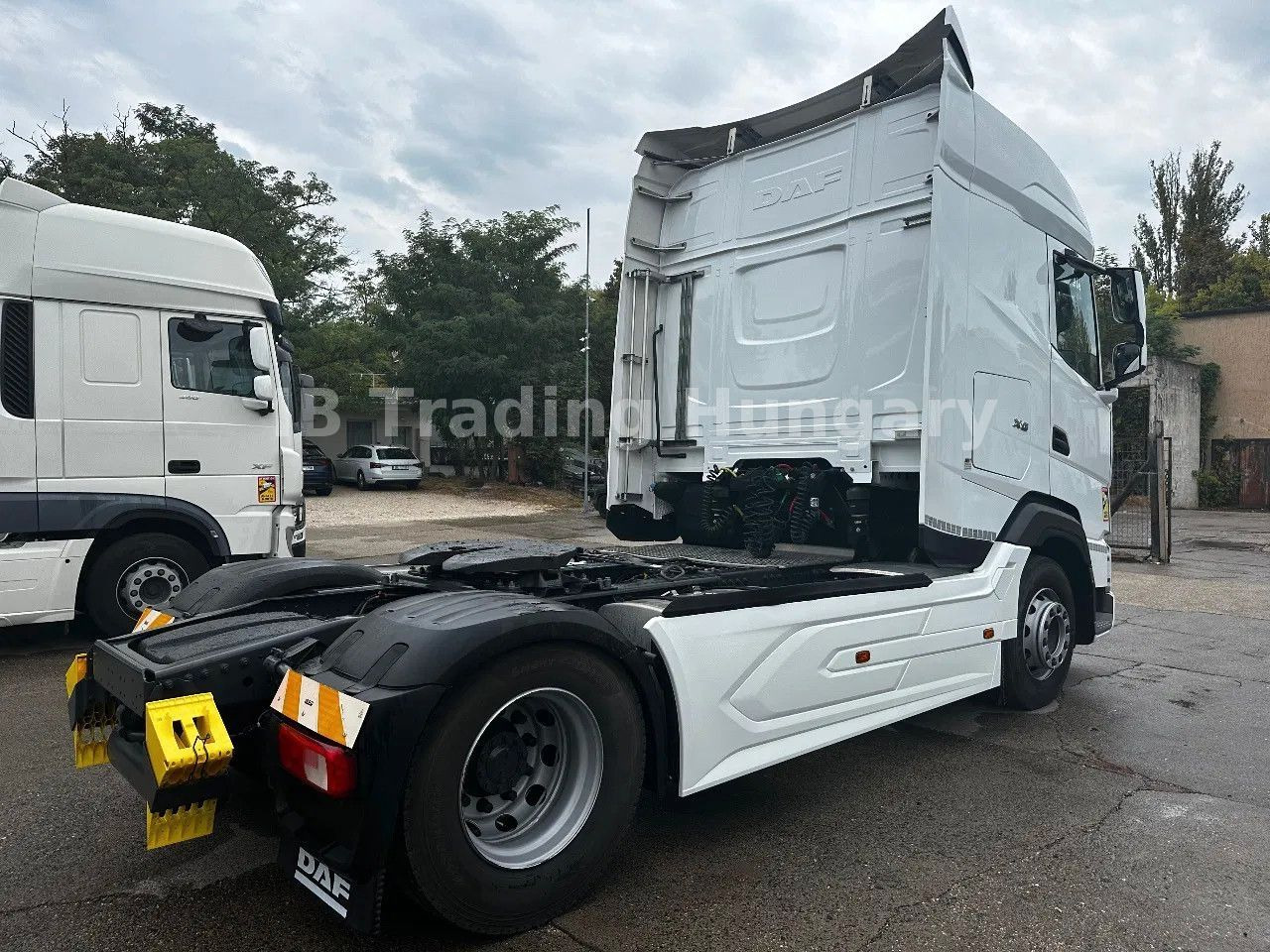 DAF XG 480-Standard-StandKlima-White 2 units - Nyergesvontató: 4 kép. DAF XG 480-Standard-StandKlima-White 2 units - Nyergesvontató: 4 kép.