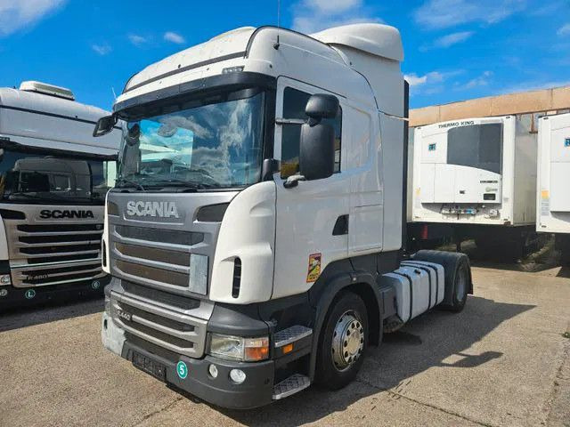 Scania R440 R440-HighLine-Mega-OptiCruise-EUR5EEV-2unit - Nyergesvontató: 1 kép. Scania R440 R440-HighLine-Mega-OptiCruise-EUR5EEV-2unit - Nyergesvontató: 1 kép.