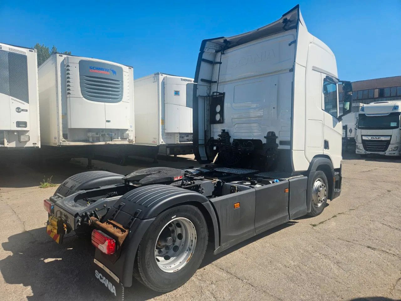 Scania R450 HYVA Hydraulics, Full Spoiler, Digital Disp - Nyergesvontató: 3 kép. Scania R450 HYVA Hydraulics, Full Spoiler, Digital Disp - Nyergesvontató: 3 kép.