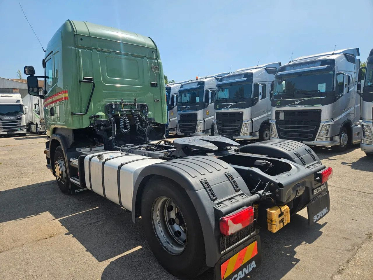 Scania R450 - Nyergesvontató: 3 kép. Scania R450 - Nyergesvontató: 3 kép.