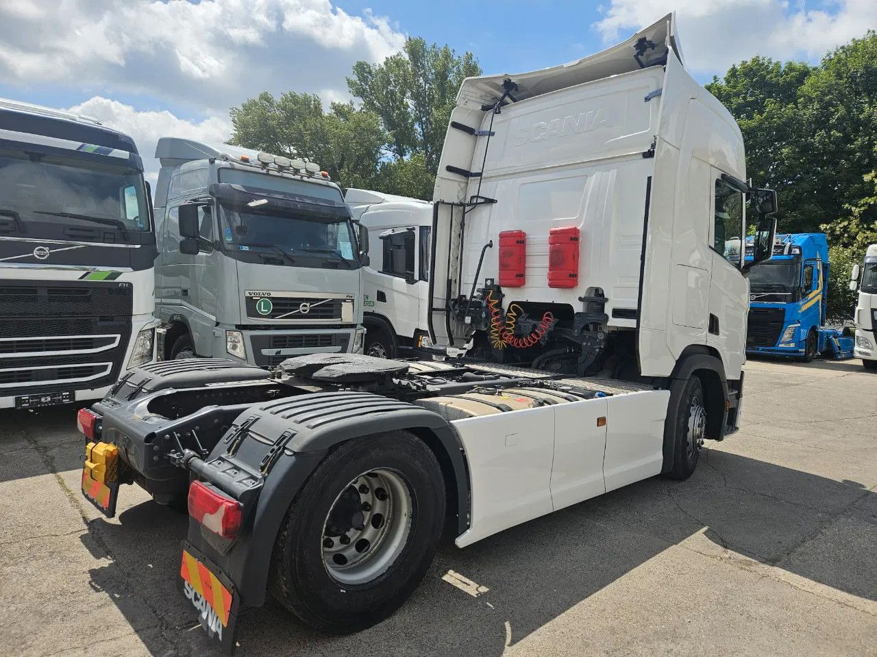 Scania R500 Full Spoiler Standklima - Nyergesvontató: 5 kép. Scania R500 Full Spoiler Standklima - Nyergesvontató: 5 kép.