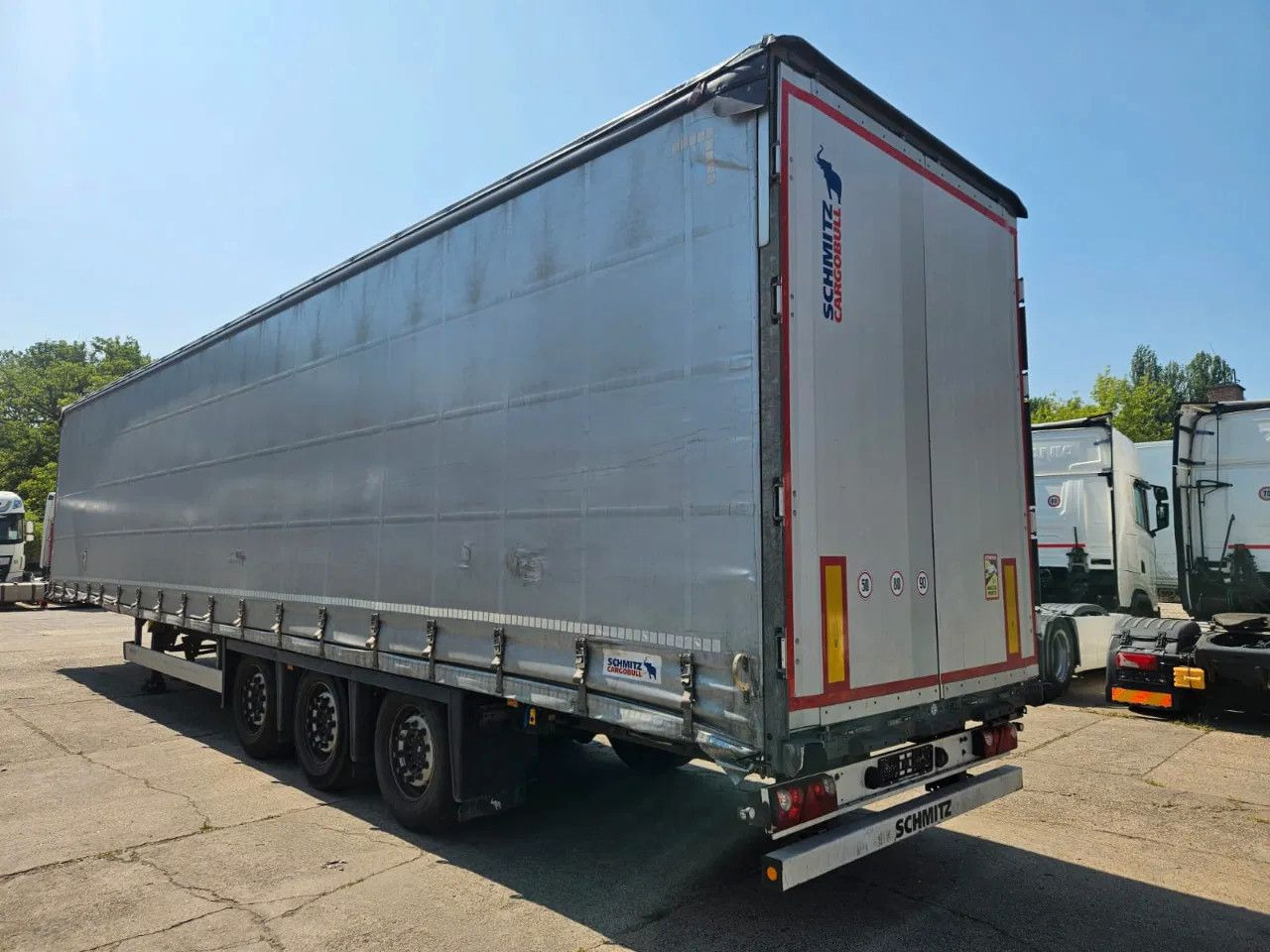 Schmitz Cargobull SCB S3T VARIOS 5 units! Lifting Axle A&C, XL Cod - Ponyvás félpótkocsi: 4 kép. Schmitz Cargobull SCB S3T VARIOS 5 units! Lifting Axle A&C, XL Cod - Ponyvás félpótkocsi: 4 kép.