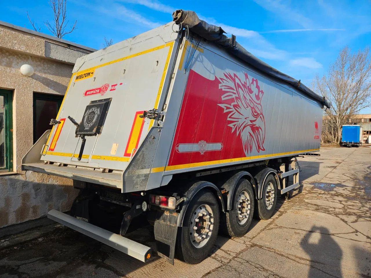 Wielton NW-3 38m3 Lifting Axle, Alloy w. - Félpótkocsi billenőplatós: 4 kép. Wielton NW-3 38m3 Lifting Axle, Alloy w. - Félpótkocsi billenőplatós: 4 kép.