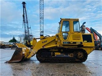 CAT 953 - Lánctalpas homlokrakodó: 1 kép. CAT 953 - Lánctalpas homlokrakodó: 1 kép.