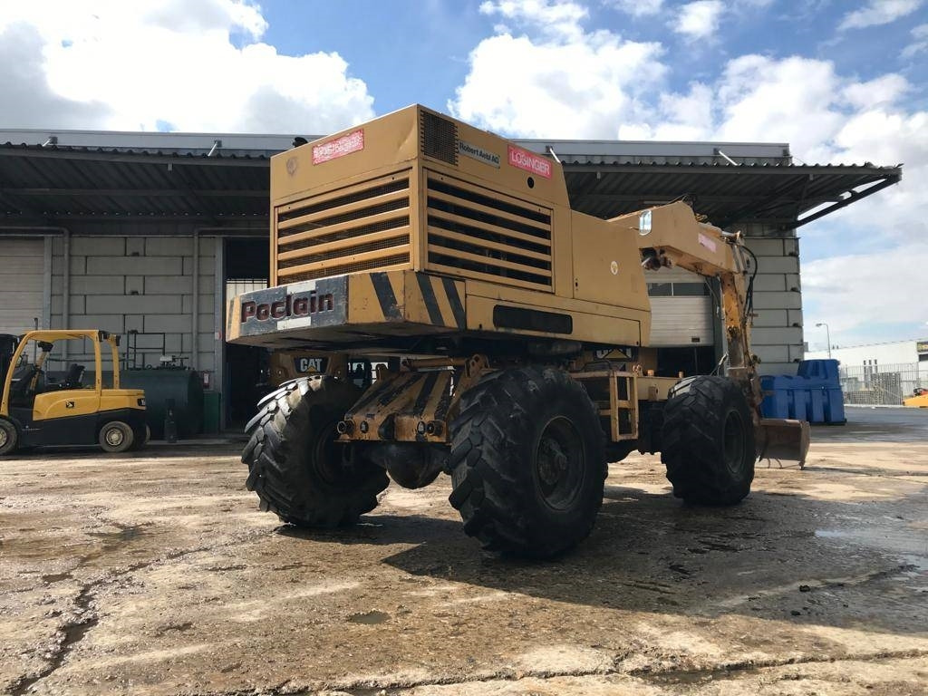 Poclain tx45 - Minikotró: 4 kép. Poclain tx45 - Minikotró: 4 kép.