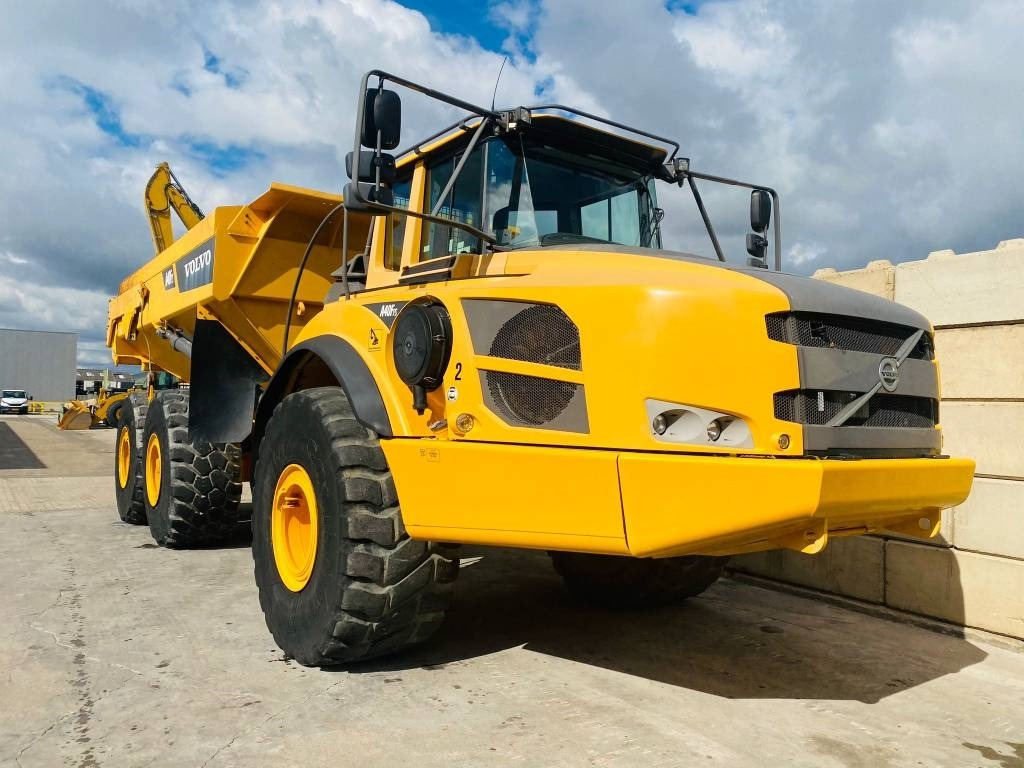 Csuklós dömper Volvo a40F fs: 6 kép.