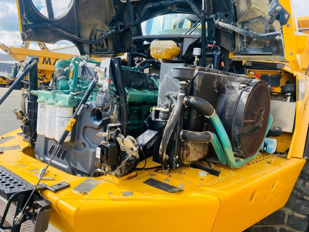 Csuklós dömper Volvo a40F fs: 16 kép.