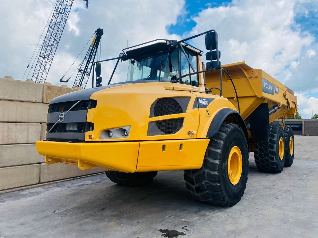 Csuklós dömper Volvo a40F fs: 7 kép.