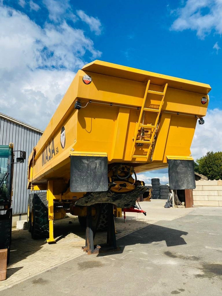 Csuklós dömper Volvo a40F fs: 11 kép.