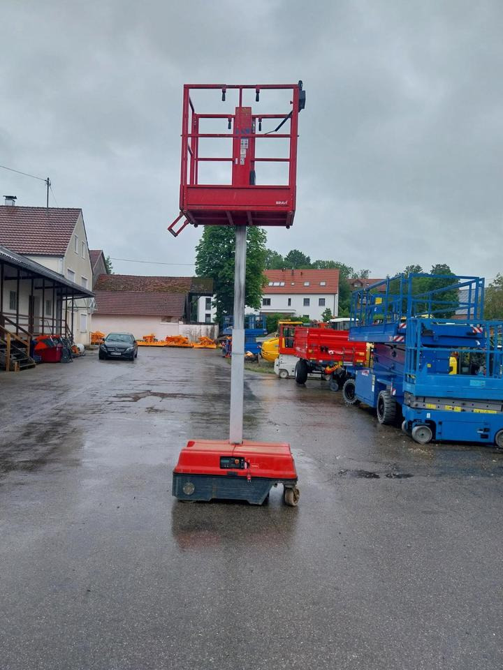 Braviisol LUI m S.I Elektro Mastarbeitsbühne Arbeitsbühne Bühne - Oszlopos személyemelő: 1 kép. Braviisol LUI m S.I Elektro Mastarbeitsbühne Arbeitsbühne Bühne - Oszlopos személyemelő: 1 kép.