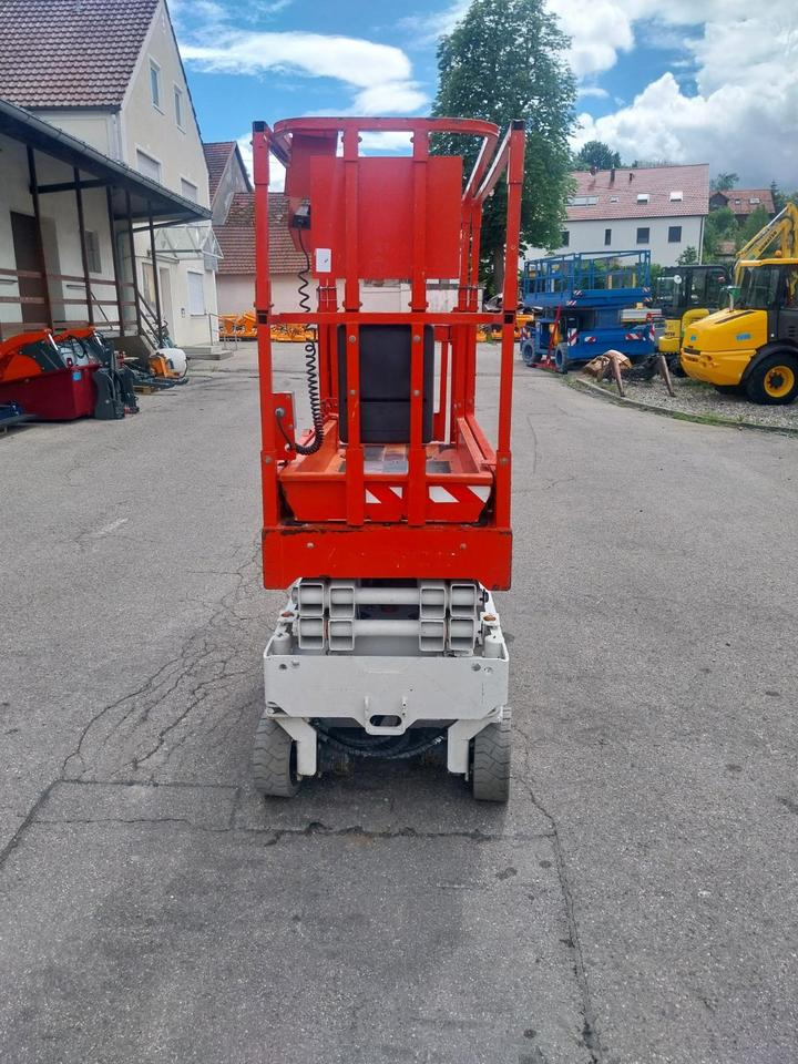 Genie GS 1532 Elektro Scherenarbeitsbühne Arbeitsbühne Hebebühne - Ollós emelő: 2 kép. Genie GS 1532 Elektro Scherenarbeitsbühne Arbeitsbühne Hebebühne - Ollós emelő: 2 kép.