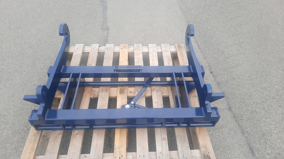 JCB Q-Fit Radlader Euro Schnellwechsler Adapter Teleskoplader - Gyorscsatlakozó - Gumikerekes homlokrakodó: 5 kép. JCB Q-Fit Radlader Euro Schnellwechsler Adapter Teleskoplader - Gyorscsatlakozó - Gumikerekes homlokrakodó: 5 kép.