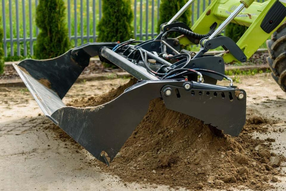 Klappschaufel 4 in 1 mini Schaufel Radlader Weidemann Cat Euro - Rakodókanál: 2 kép. Klappschaufel 4 in 1 mini Schaufel Radlader Weidemann Cat Euro - Rakodókanál: 2 kép.