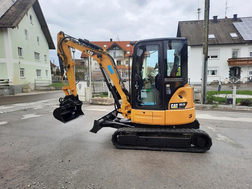 Minibagger Cat 303.5 E Kettenbagger Raupenbagger Bagger - Minikotró: 1 kép. Minibagger Cat 303.5 E Kettenbagger Raupenbagger Bagger - Minikotró: 1 kép.
