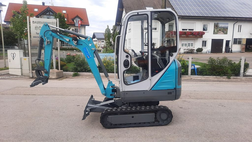 Neuson ET 16 - Minikotró: 1 kép. Neuson ET 16 - Minikotró: 1 kép.