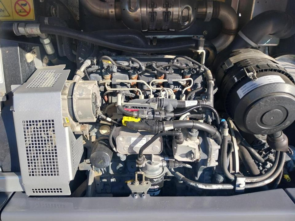 Radlader Terex TL 80 Schaeff Yanmar Hoflader Lader Schaufellader - Derékcsuklós rakodó: 5 kép. Radlader Terex TL 80 Schaeff Yanmar Hoflader Lader Schaufellader - Derékcsuklós rakodó: 5 kép.