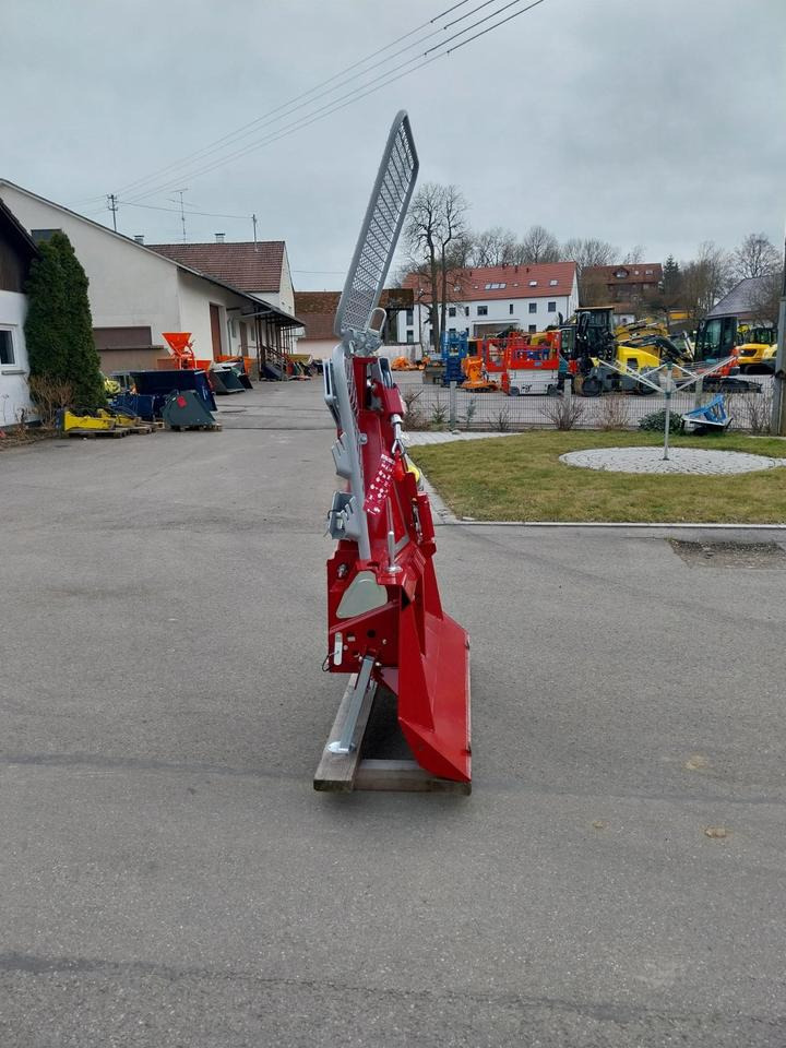 Neue Forstseilwinde Seilwinde Tajfun EGV 55 AHK Funk 35, 55, 65 - Csörlő - Erdészeti gép: 4 kép. Neue Forstseilwinde Seilwinde Tajfun EGV 55 AHK Funk 35, 55, 65 - Csörlő - Erdészeti gép: 4 kép.