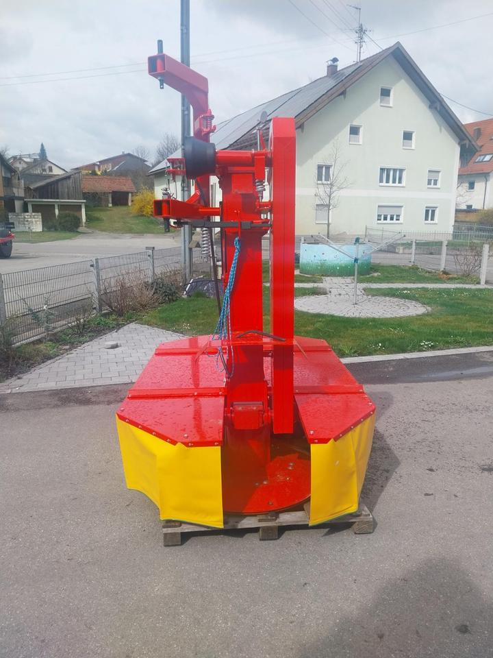 Neues Trommelmähwerk 2,1 Mähwerk Kreiselmähwerk Fahr - Fűkasza: 3 kép. Neues Trommelmähwerk 2,1 Mähwerk Kreiselmähwerk Fahr - Fűkasza: 3 kép.