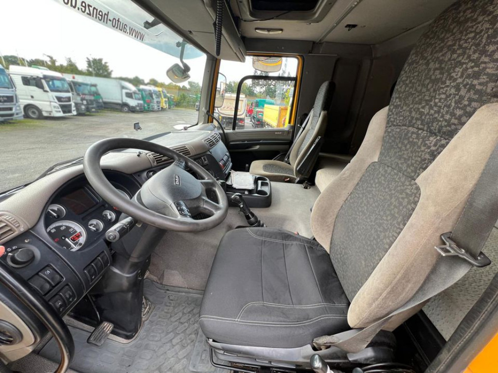 DAF TRUCKS (NL) CF 85 410 4-Achs Kipper Meiller Bordmatik - Billenőplatós teherautó: 5 kép. DAF TRUCKS (NL) CF 85 410 4-Achs Kipper Meiller Bordmatik - Billenőplatós teherautó: 5 kép.