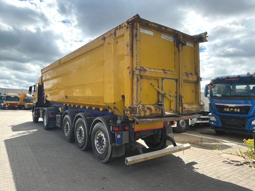 Kempf Hinterkippmulde SKM 35/3 Kippauflieger 40m³ Stah - Félpótkocsi billenőplatós: 3 kép. Kempf Hinterkippmulde SKM 35/3 Kippauflieger 40m³ Stah - Félpótkocsi billenőplatós: 3 kép.