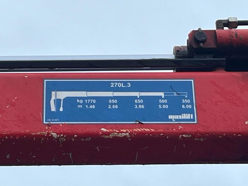 MAN TG-E 6.120 Pritsche Heckkran Funk - Platós kisteherautó: 4 kép. MAN TG-E 6.120 Pritsche Heckkran Funk - Platós kisteherautó: 4 kép.