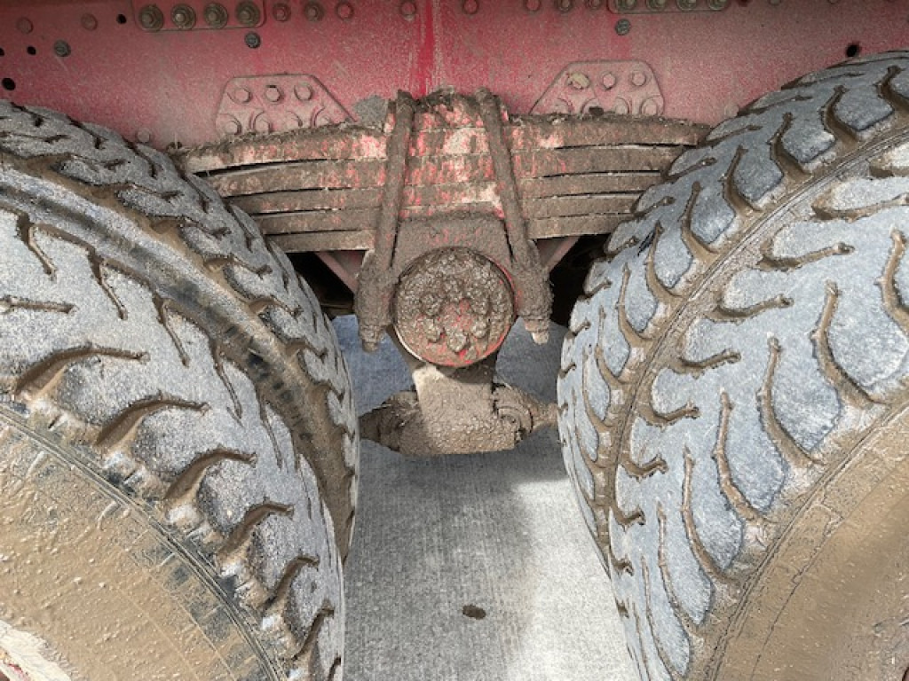 MAN TG-S 26.500 6x6 BB 3-Achs Allradkipper Bordmatik - Billenőplatós teherautó: 5 kép. MAN TG-S 26.500 6x6 BB 3-Achs Allradkipper Bordmatik - Billenőplatós teherautó: 5 kép.