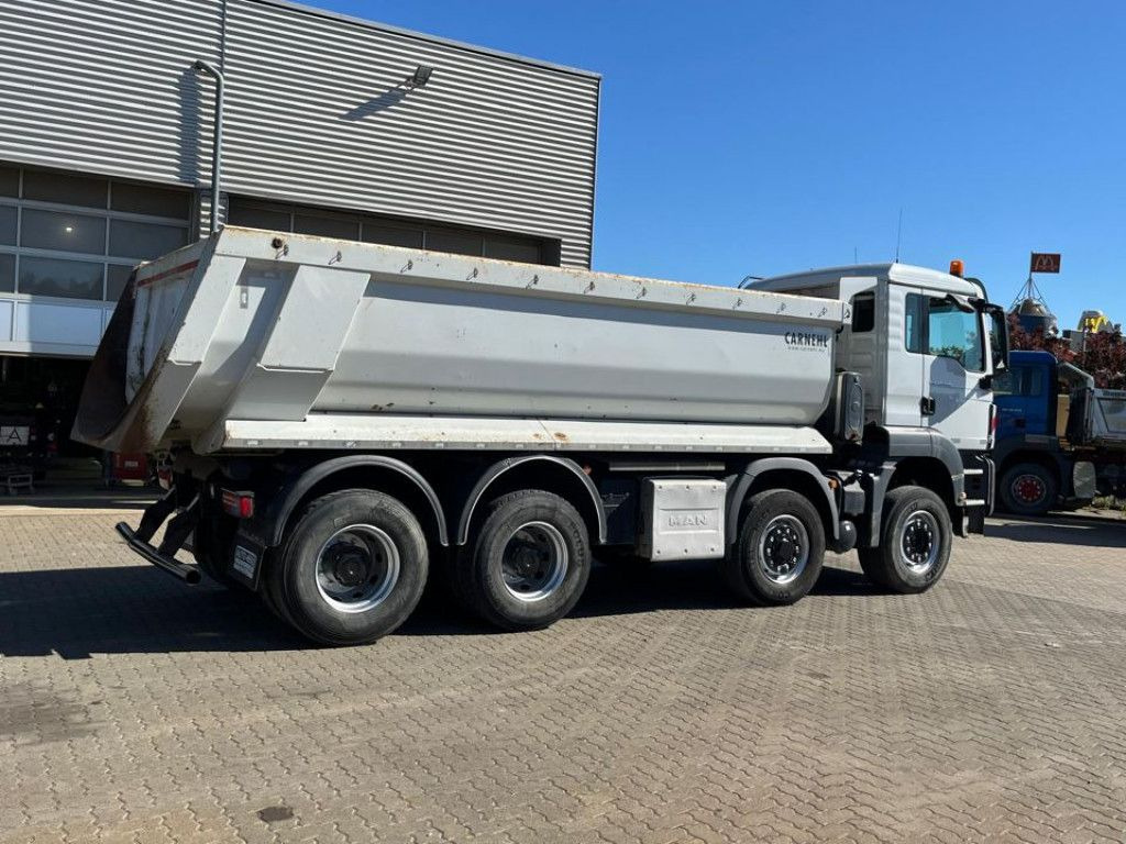 MAN TG-S 35.400 8x6H 4 Achs Muldenkipper Carnehl - Billenőplatós teherautó: 5 kép. MAN TG-S 35.400 8x6H 4 Achs Muldenkipper Carnehl - Billenőplatós teherautó: 5 kép.