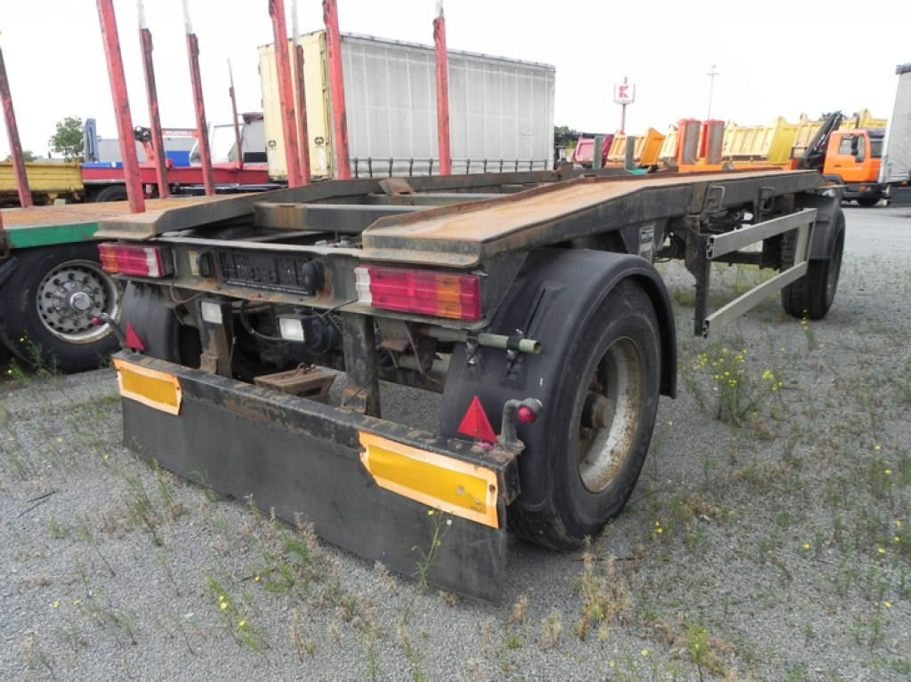 MEINDL Abrollanhänger AR 18 Containeranhänger - Multiliftes/ Konténerszállító pótkocsi: 3 kép. MEINDL Abrollanhänger AR 18 Containeranhänger - Multiliftes/ Konténerszállító pótkocsi: 3 kép.