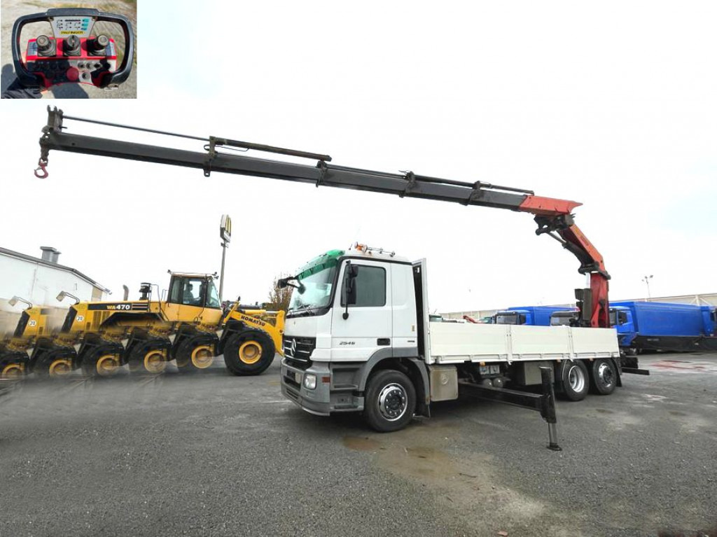 MERCEDES-BENZ Actros 2546 L 6x2 Pritsche Heckkran Palfinger PK 44.002+Winde - Platós teherautó, Darus autó: 1 kép. MERCEDES-BENZ Actros 2546 L 6x2 Pritsche Heckkran Palfinger PK 44.002+Winde - Platós teherautó, Darus autó: 1 kép.