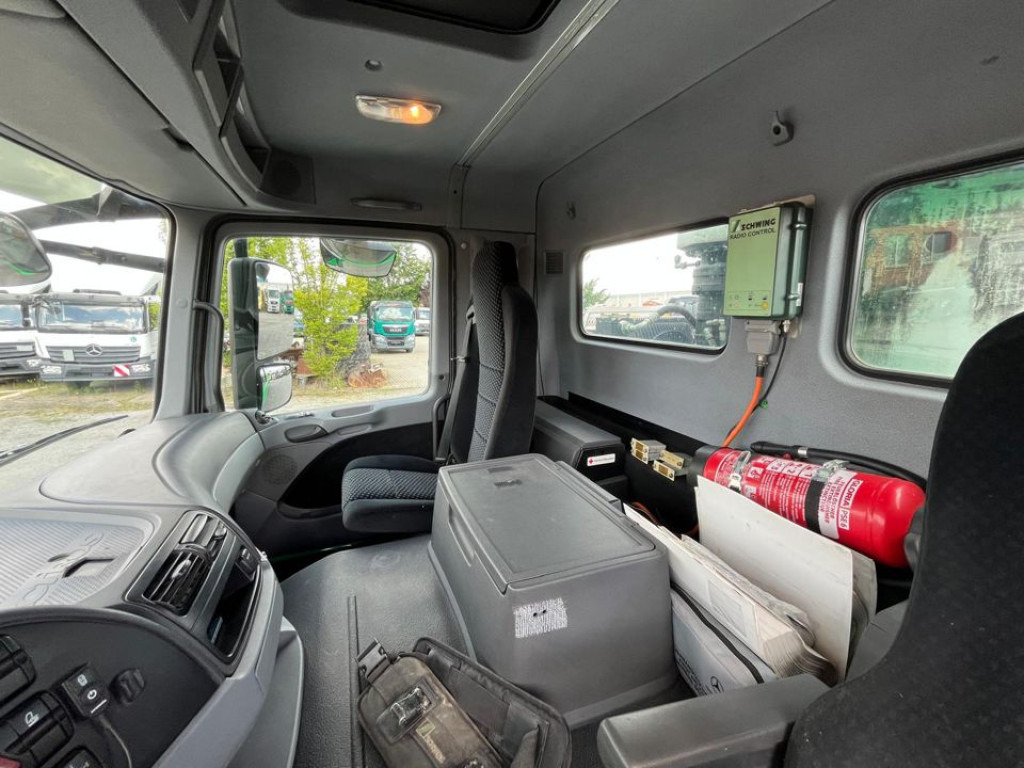 MERCEDES-BENZ Actros 2641 6x4  Betonpumpe Schwing S 36 X nur 2786h - Betonpumpa: 5 kép. MERCEDES-BENZ Actros 2641 6x4  Betonpumpe Schwing S 36 X nur 2786h - Betonpumpa: 5 kép.