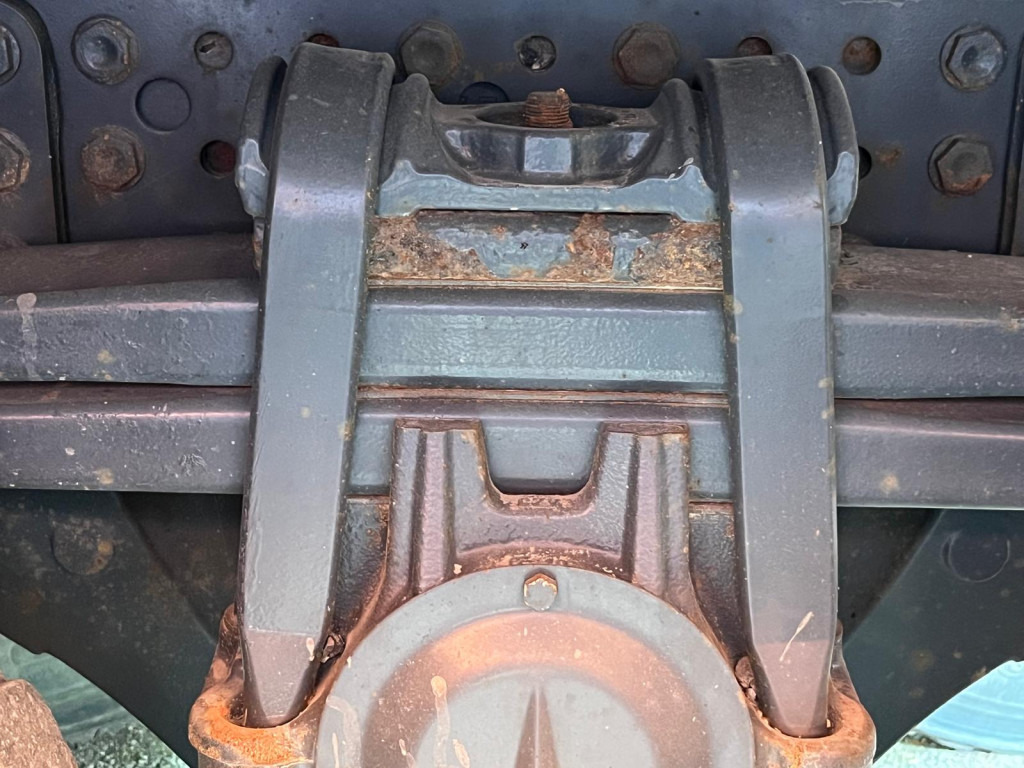 MERCEDES-BENZ Arocs 2648 6x4 3-Achs Kipper Bordmatik - Billenőplatós teherautó: 4 kép. MERCEDES-BENZ Arocs 2648 6x4 3-Achs Kipper Bordmatik - Billenőplatós teherautó: 4 kép.