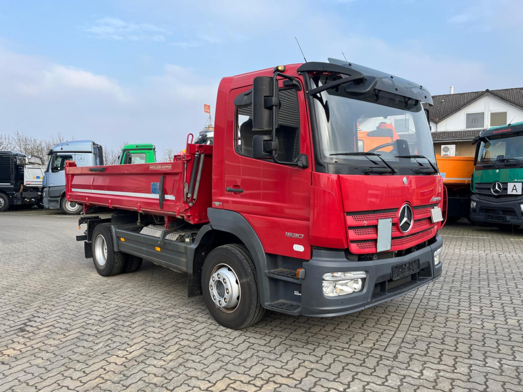MERCEDES-BENZ Atego 1530 K 2-Achs Kipper Meiller - Billenőplatós teherautó: 5 kép. MERCEDES-BENZ Atego 1530 K 2-Achs Kipper Meiller - Billenőplatós teherautó: 5 kép.