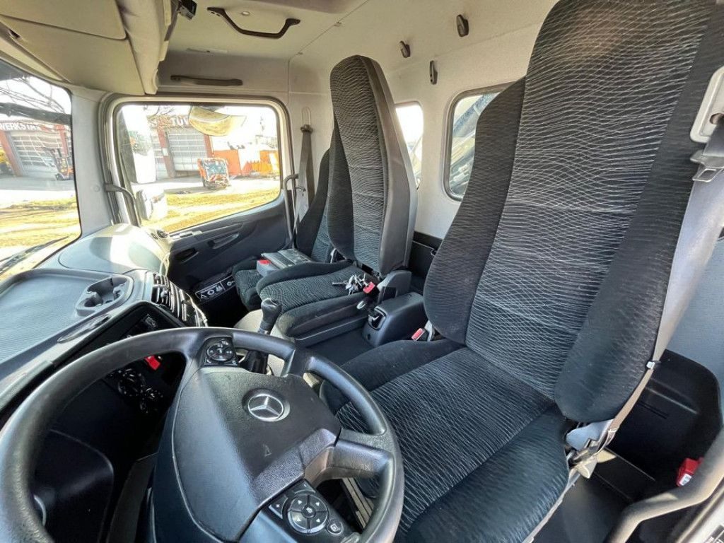 Billenőplatós teherautó, Darus autó Mercedes-Benz Atego 1224 K 2-Achs Kipper Kran Hiab +Greiferst.: 9 kép.