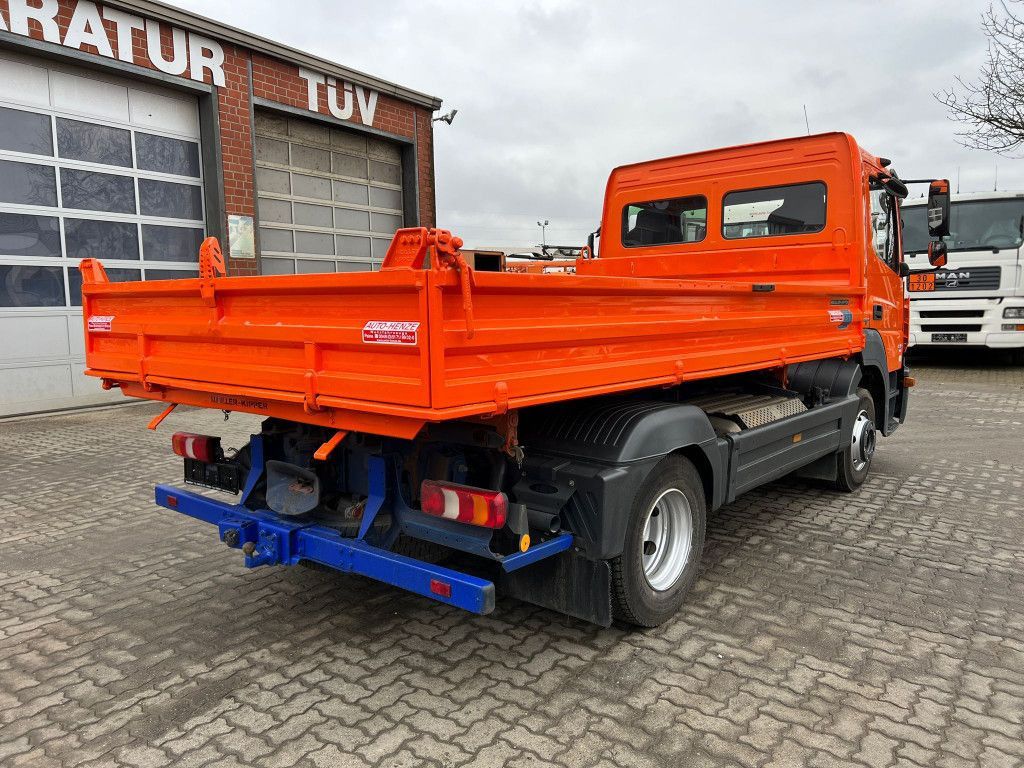 Mercedes-Benz Atego 818 K 2-Achs Kipper Schalter - Billenőplatós teherautó: 4 kép. Mercedes-Benz Atego 818 K 2-Achs Kipper Schalter - Billenőplatós teherautó: 4 kép.