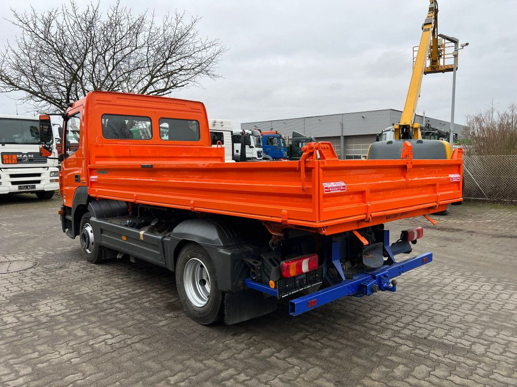 Mercedes-Benz Atego 818 K 2-Achs Kipper Schalter - Billenőplatós teherautó: 3 kép. Mercedes-Benz Atego 818 K 2-Achs Kipper Schalter - Billenőplatós teherautó: 3 kép.