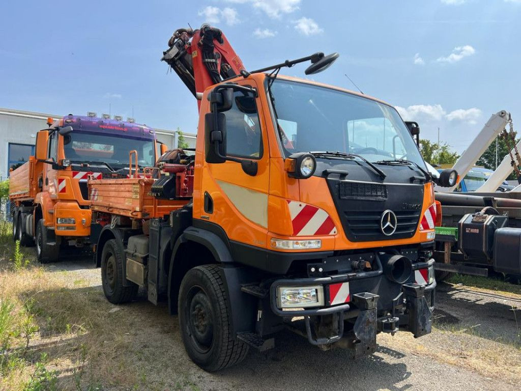 Mercedes-Benz Unimog U20 2-Achs Allradkipper Kran Palfinger Kr - Billenőplatós teherautó, Darus autó: 2 kép. Mercedes-Benz Unimog U20 2-Achs Allradkipper Kran Palfinger Kr - Billenőplatós teherautó, Darus autó: 2 kép.