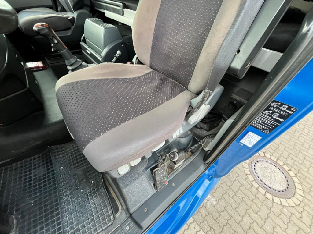MAN TG-X 18.480 BLS SZM Kipphydraulik - Nyergesvontató: 2 kép. MAN TG-X 18.480 BLS SZM Kipphydraulik - Nyergesvontató: 2 kép.