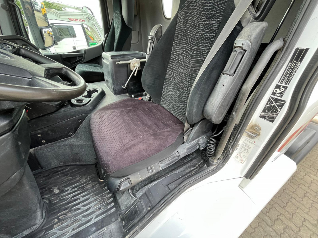 MERCEDES-BENZ Arocs 3240 B 8x4 Betonmischer Deutsch Top AP Achsen - Teherautó: 2 kép. MERCEDES-BENZ Arocs 3240 B 8x4 Betonmischer Deutsch Top AP Achsen - Teherautó: 2 kép.