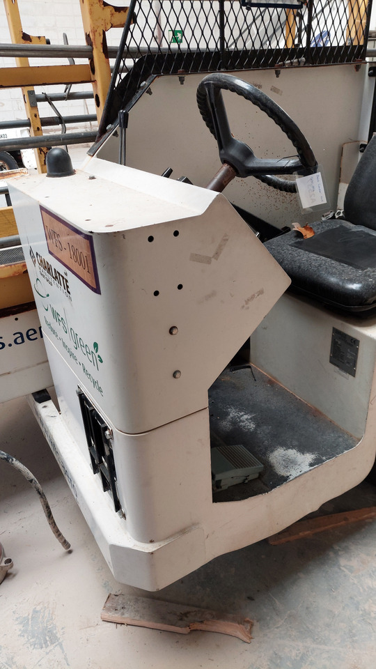 CBL2000E Belt Loader Charlatte - Szállítószalagos jármű: 4 kép. CBL2000E Belt Loader Charlatte - Szállítószalagos jármű: 4 kép.