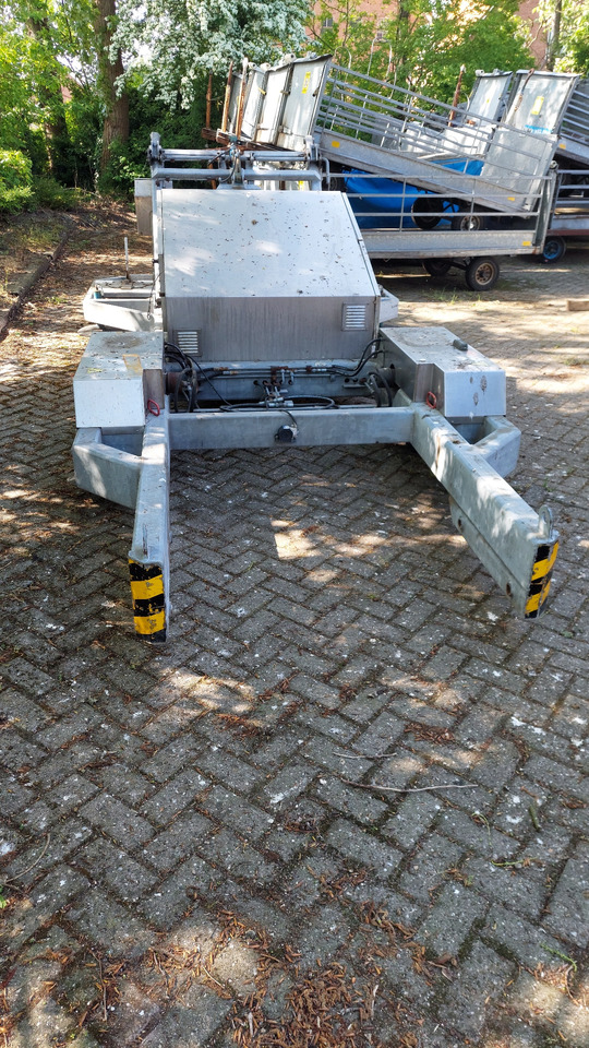 Passenger Stair SPS PTC-15 - Utaslépcső: 5 kép. Passenger Stair SPS PTC-15 - Utaslépcső: 5 kép.