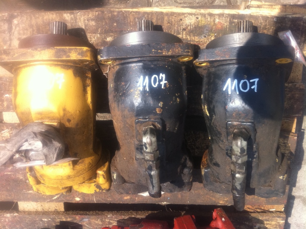 CATERPILLAR AA2F80W61Z1-S0416704 211.19.02.029T0670 - Hidraulikus motor - Lánctalpas kotró: 1 kép. CATERPILLAR AA2F80W61Z1-S0416704 211.19.02.029T0670 - Hidraulikus motor - Lánctalpas kotró: 1 kép.