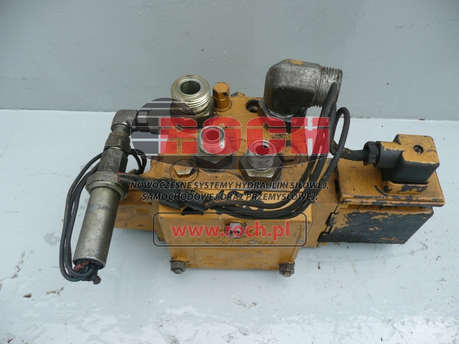 DANFOSS 157N2839 1 SEKCYJNY + 157B4225 + 6520 + 5310 - Hidraulikus szelep - Lánctalpas kotró: 1 kép. DANFOSS 157N2839 1 SEKCYJNY + 157B4225 + 6520 + 5310 - Hidraulikus szelep - Lánctalpas kotró: 1 kép.