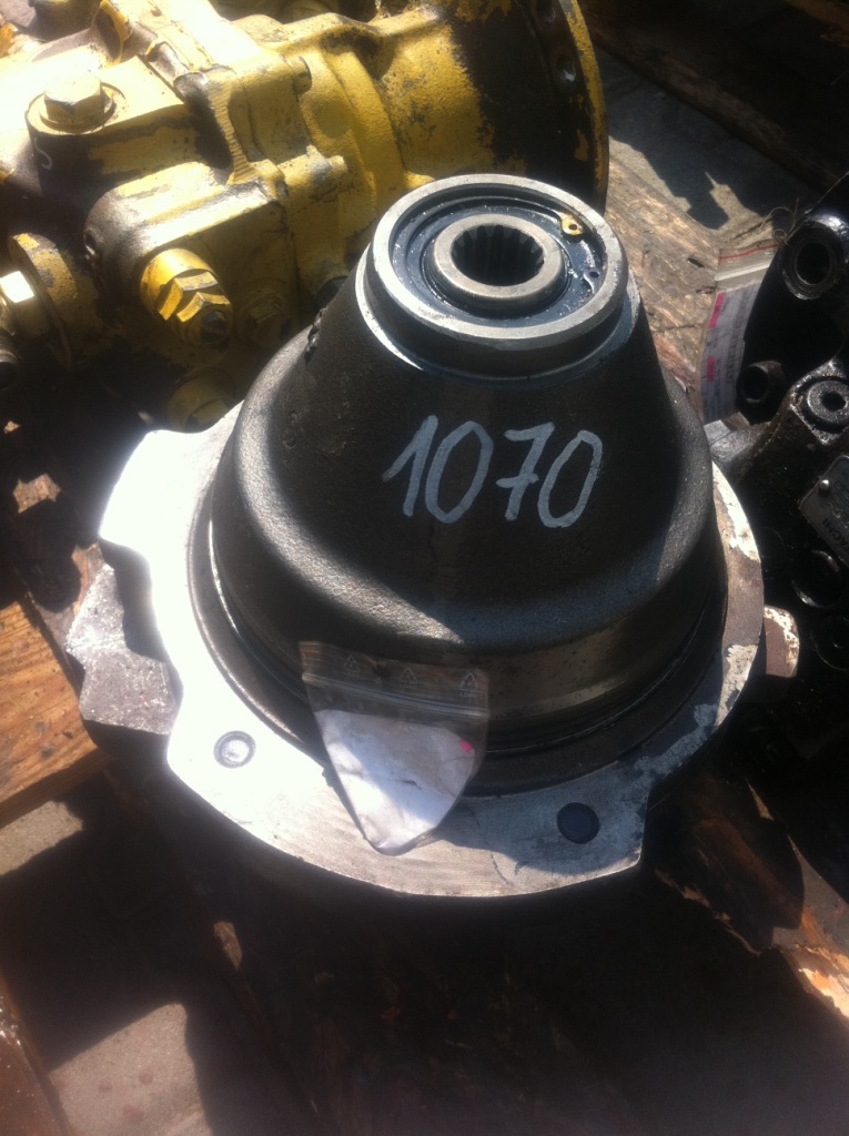 HITACHI HMGCI6DA - Hidraulikus motor - Építőipari gépek: 1 kép. HITACHI HMGCI6DA - Hidraulikus motor - Építőipari gépek: 1 kép.