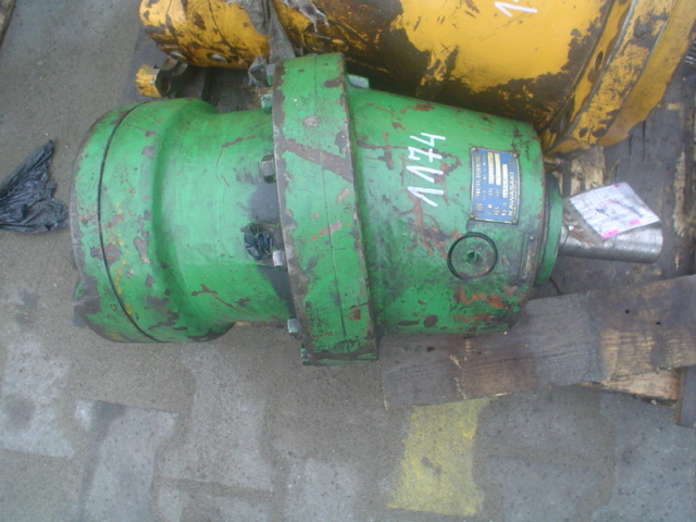 KAWASAKI BRUNING HAUS BX732S175RH 468385 - Hidraulikus motor - Építőipari gépek: 1 kép. KAWASAKI BRUNING HAUS BX732S175RH 468385 - Hidraulikus motor - Építőipari gépek: 1 kép.