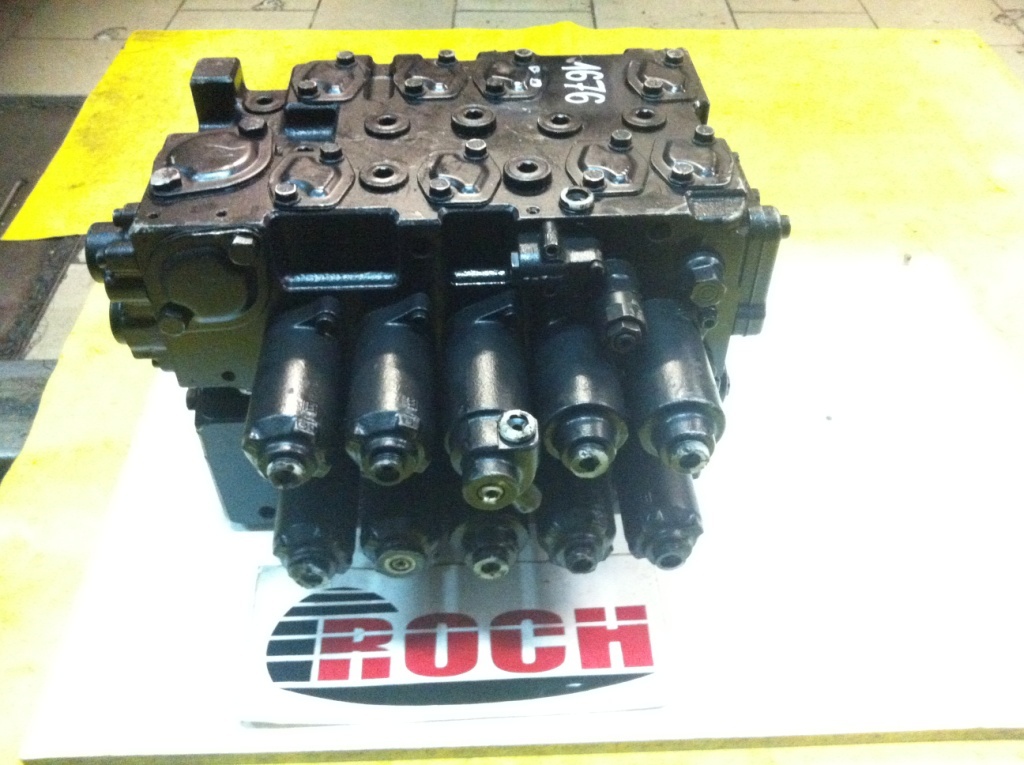 KOBELCO LB30V00014F1 33170-4535 33170-4538 - 10 SEKCYJNY - Hidraulikus szelep - Építőipari gépek: 2 kép. KOBELCO LB30V00014F1 33170-4535 33170-4538 - 10 SEKCYJNY - Hidraulikus szelep - Építőipari gépek: 2 kép.