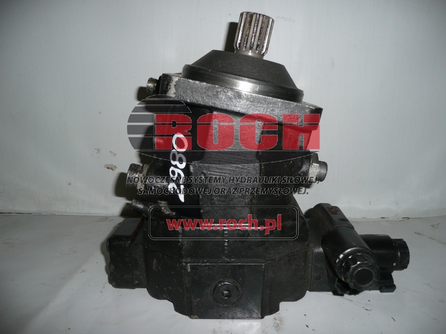 LIEBHERR 12207826 071017 - Hidraulikus motor - Gumikerekes homlokrakodó: 1 kép. LIEBHERR 12207826 071017 - Hidraulikus motor - Gumikerekes homlokrakodó: 1 kép.