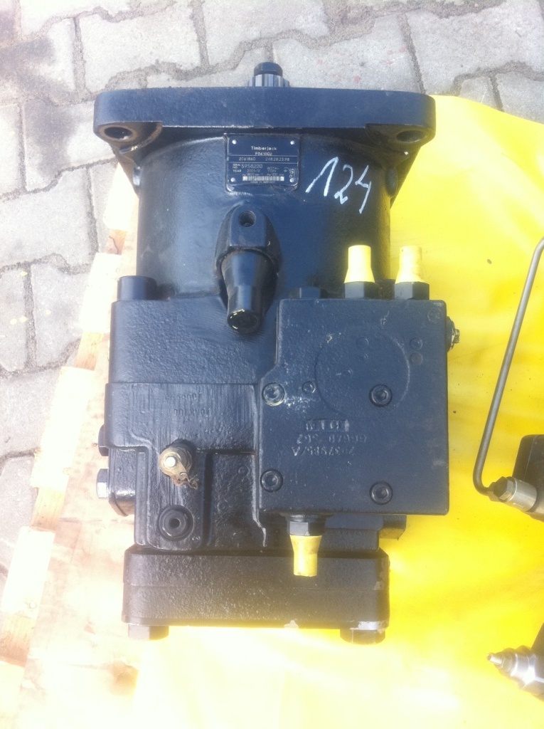 TIMBERJACK 2061860248.28.23.98 - Hidraulikus szivattyú - Építőipari gépek: 1 kép. TIMBERJACK 2061860248.28.23.98 - Hidraulikus szivattyú - Építőipari gépek: 1 kép.