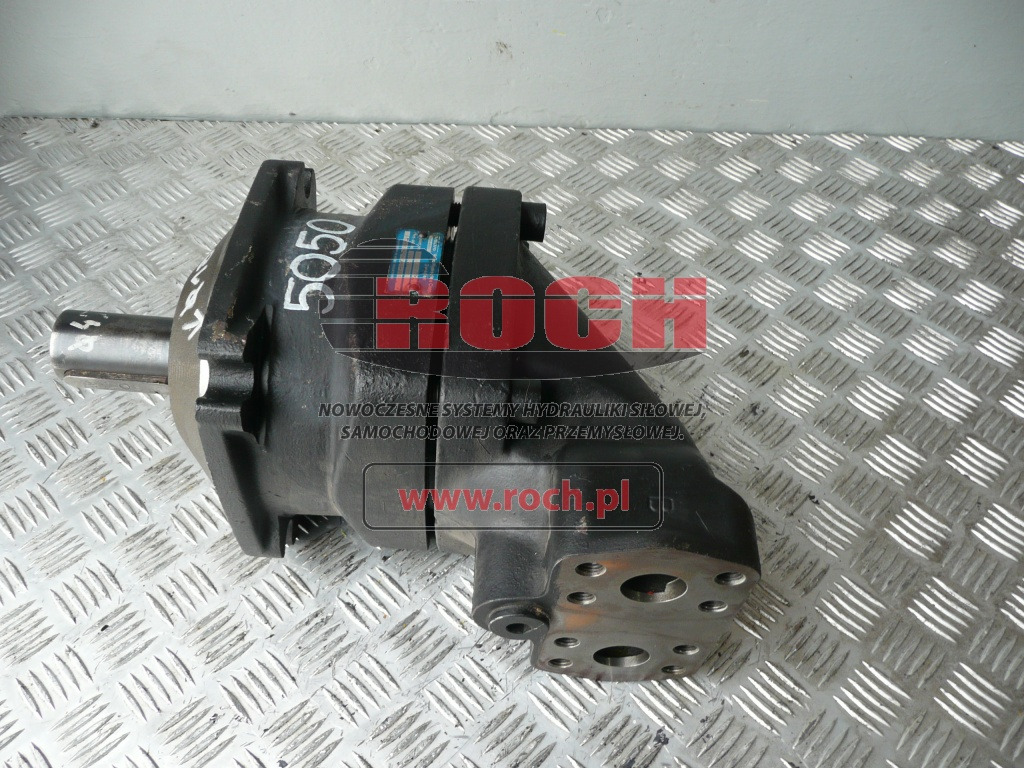 VOLVO F11-110-RF-CN-K-000 3703170R - Hidraulikus motor: 1 kép. VOLVO F11-110-RF-CN-K-000 3703170R - Hidraulikus motor: 1 kép.