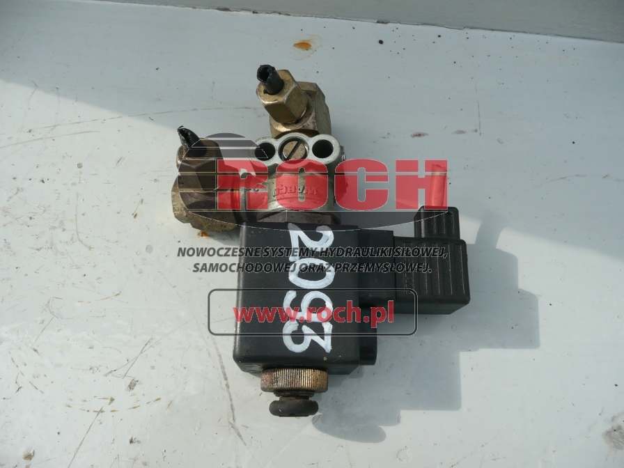 WABCO 4721271400 1399 - 1 SEKCYJNY + 12/24VDC 100% ED 0,33/0,65A - Hidraulikus szelep - Gumikerekes kotró: 1 kép. WABCO 4721271400 1399 - 1 SEKCYJNY + 12/24VDC 100% ED 0,33/0,65A - Hidraulikus szelep - Gumikerekes kotró: 1 kép.