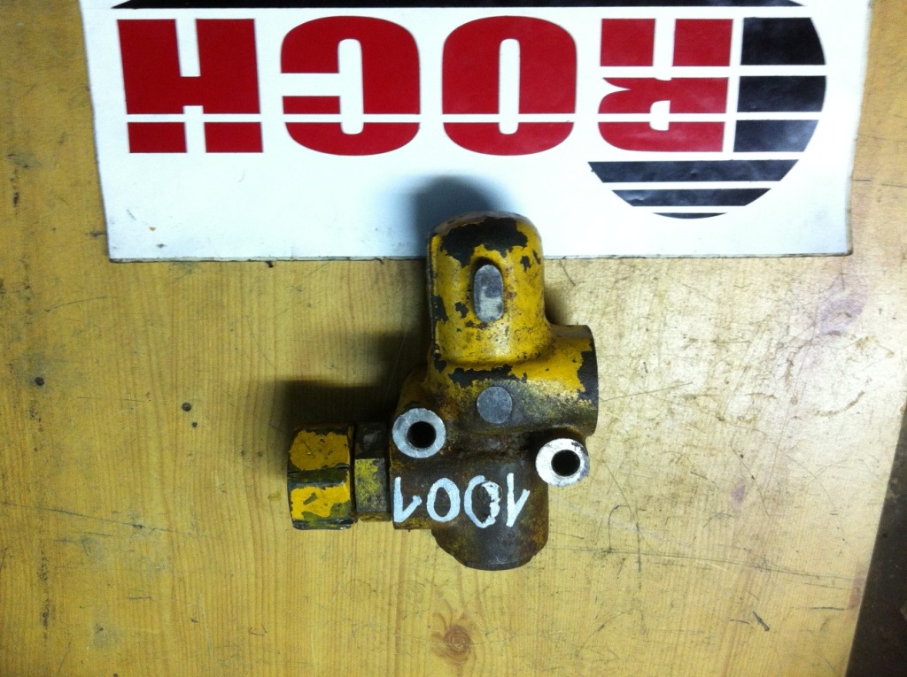 ZAHNRAD FABRIK 7755900107 - Hidraulikus szelep - Építőipari gépek: 1 kép. ZAHNRAD FABRIK 7755900107 - Hidraulikus szelep - Építőipari gépek: 1 kép.